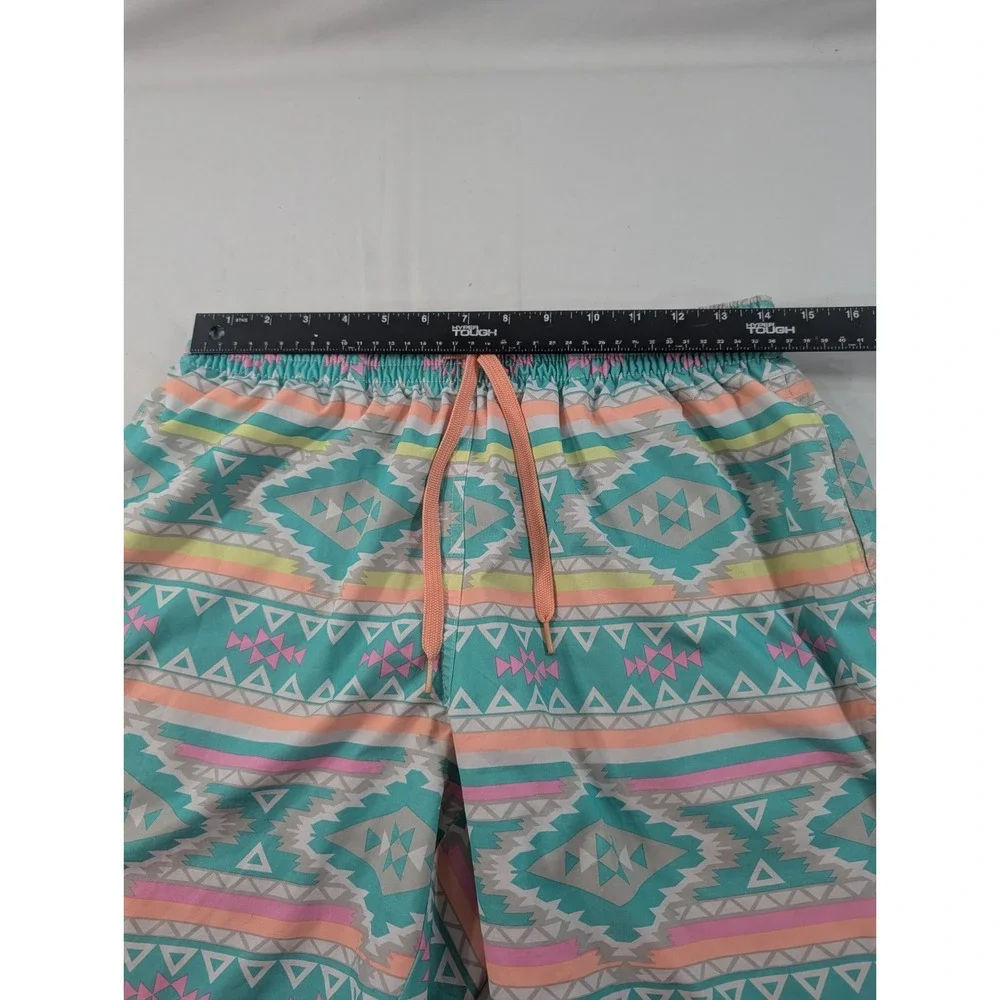 CHUBBIES Mens Large Original 7 Inseam Easy Short Green Aztec Lined Drawstring